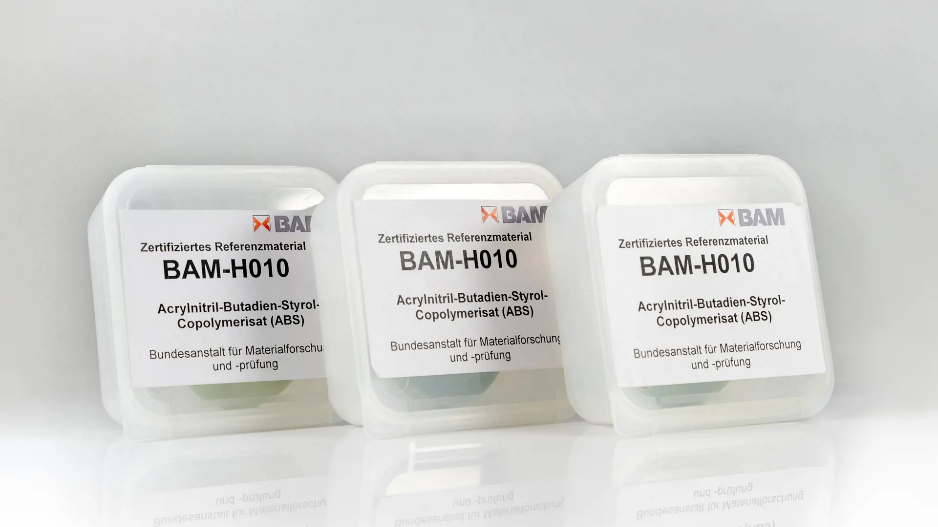 3 packages of BAM-H010 certified reference material, acrylnitril-butadien-styrol-copolymerisat (ABS)