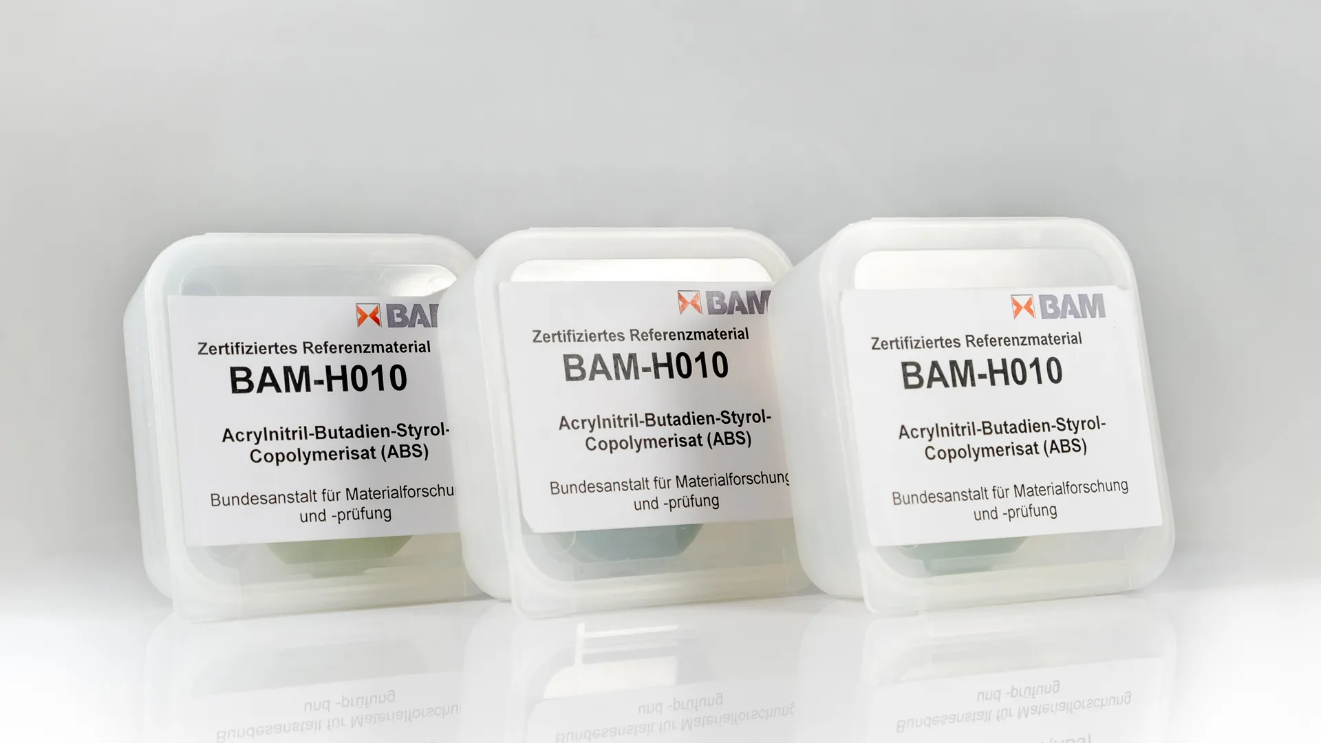 3 packages of BAM-H010 certified reference material, acrylnitril-butadien-styrol-copolymerisat (ABS)